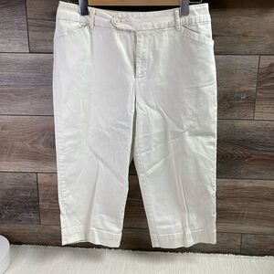ST. JOHNS BAY Ladies Off White Cotton Stretch Capri Pants Button Zip Size 10P